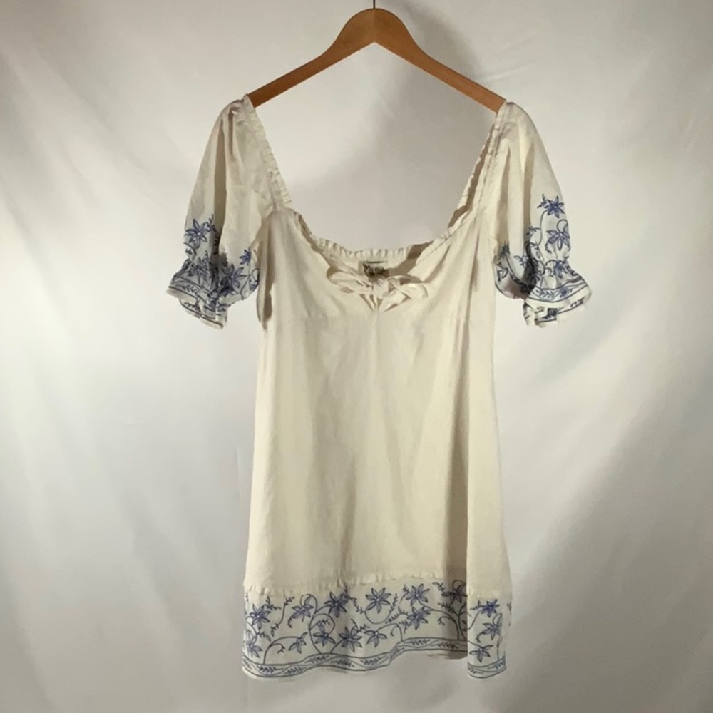 Show Me Your MuMu White Dress with Blue Size L